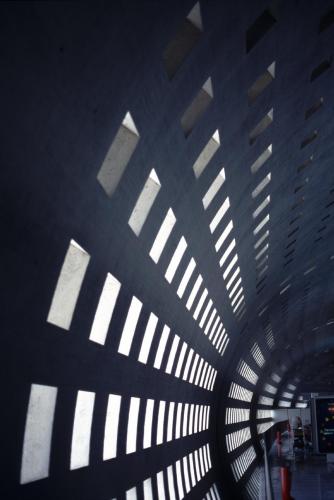 Waiting hall at Charles de Gaulle airport - Paris
